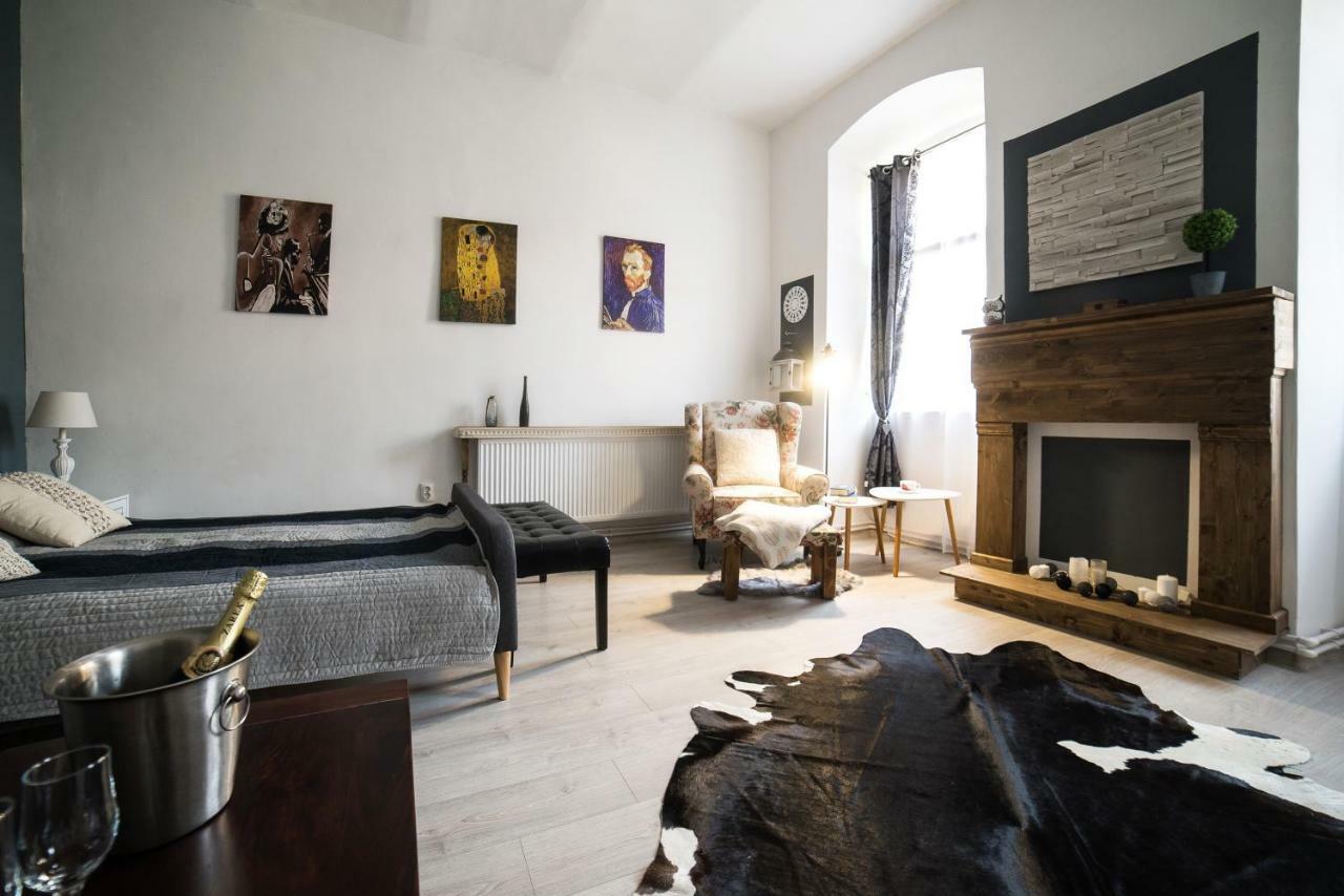 Ultra Central Apartment Cluj Napoca Bagian luar foto