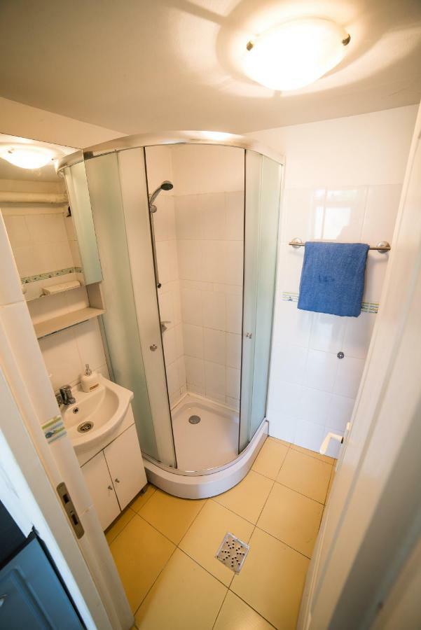 Ultra Central Apartment Cluj Napoca Bagian luar foto